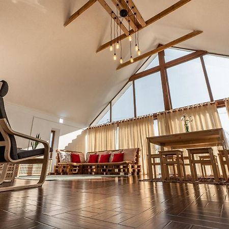 Modern Loft Lighthouse Hostel Karakol Exterior photo