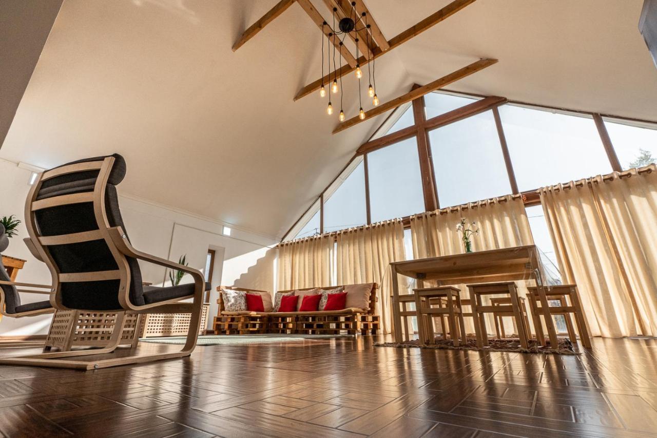 Modern Loft Lighthouse Hostel Karakol Exterior photo