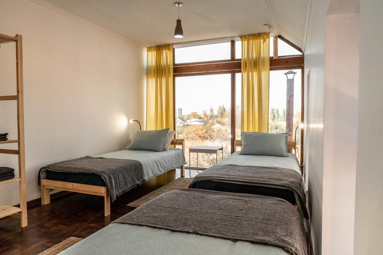 Modern Loft Lighthouse Hostel Karakol Exterior photo