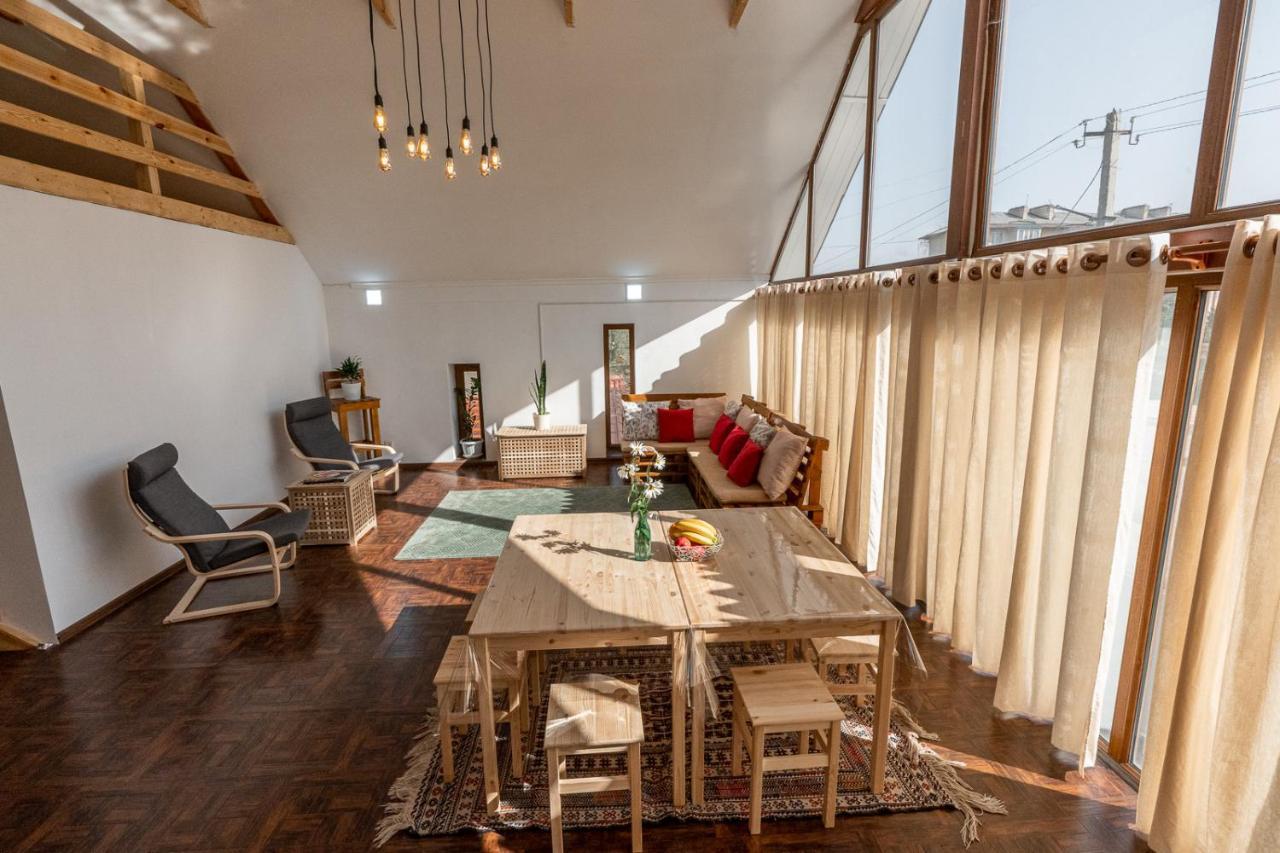 Modern Loft Lighthouse Hostel Karakol Exterior photo